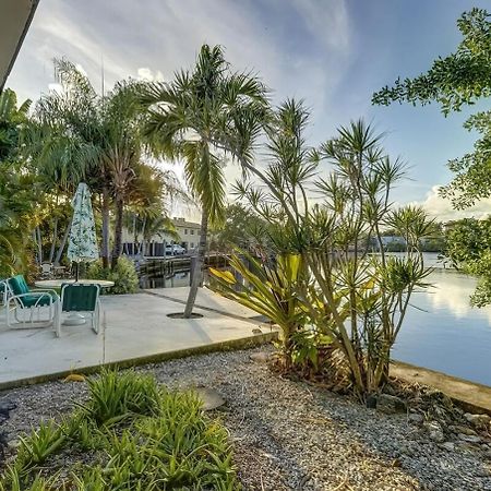 Waterfront Apartment Private Patio Pool Fort Lauderdale Exterior photo