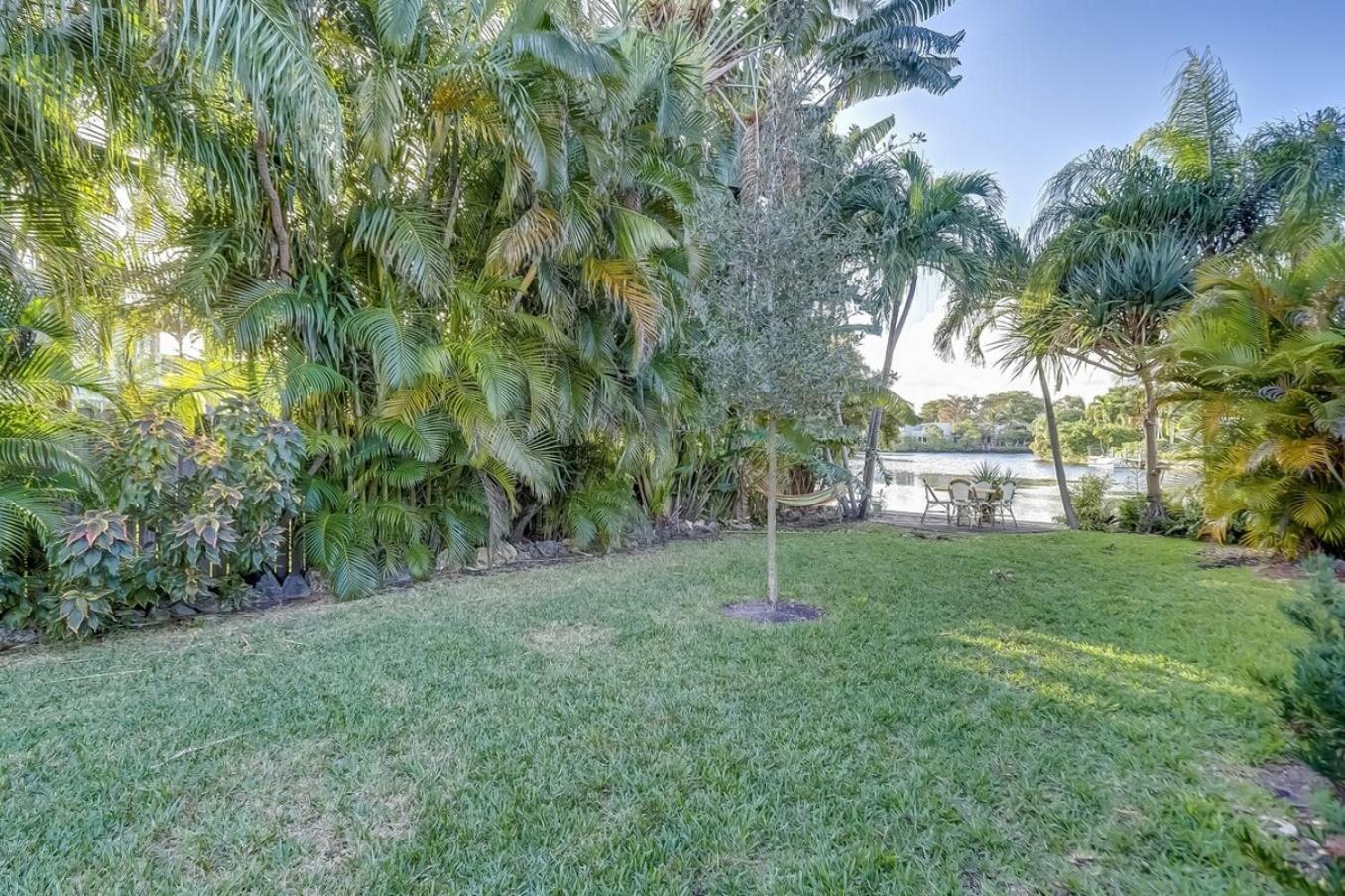 Waterfront Apartment Private Patio Pool Fort Lauderdale Exterior photo